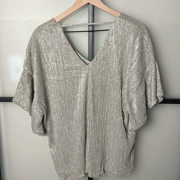 ANTHROPOLOGIE VANESSA VIRGINIA METALLIC FLUTTER SLEEVE TOP Small - Picture 3 of 7
